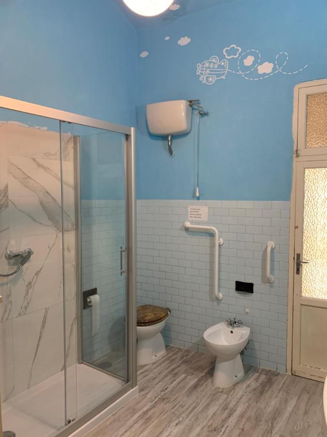 Le Finestre Sul Mare Apartment *